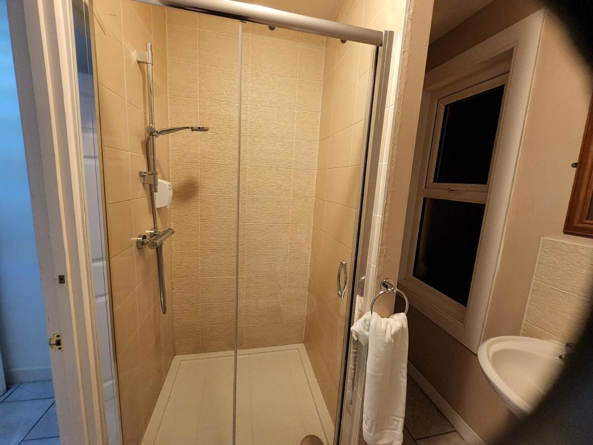 The Avenue Hotel Grantham Extérieur photo