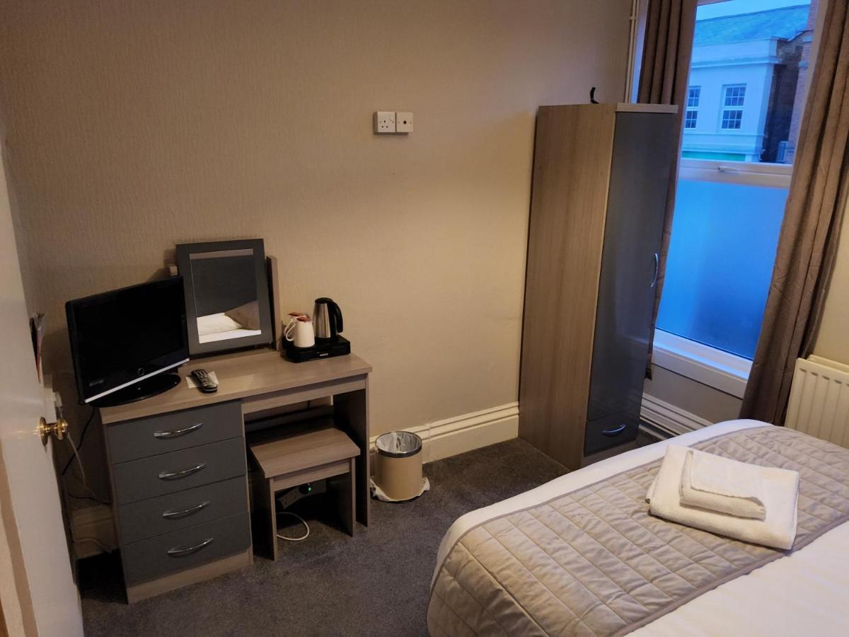 The Avenue Hotel Grantham Extérieur photo